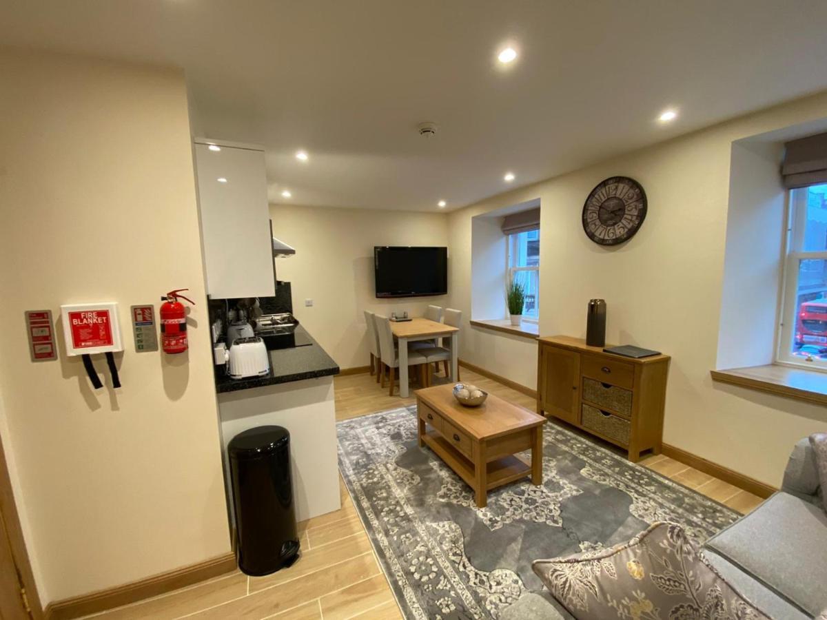 Waverley Inn Holiday Apartments Inverness Room photo